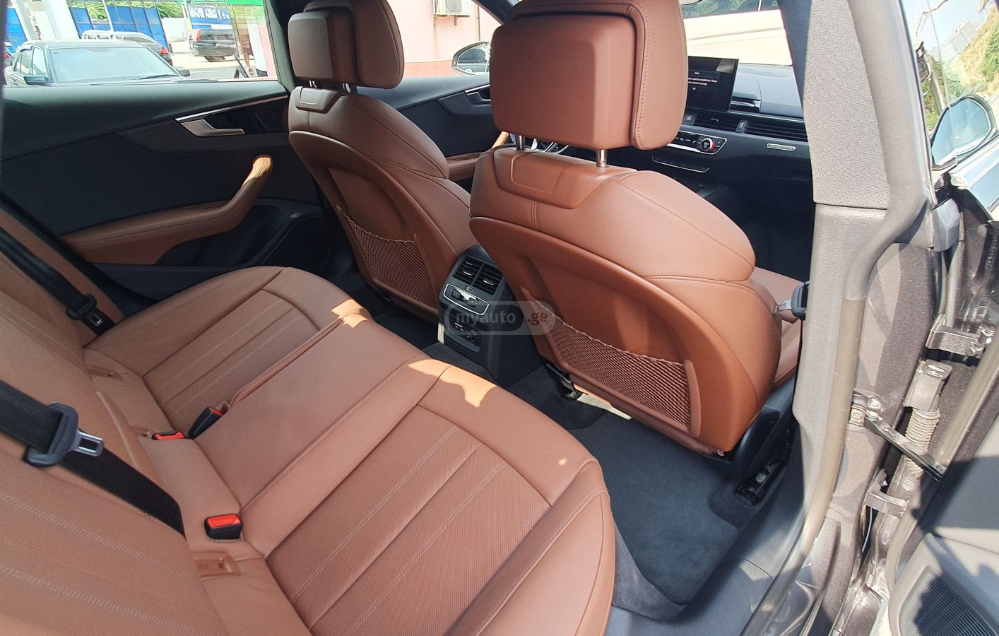 Audi Sportback S-Line Premium Plus — миниатюра 12