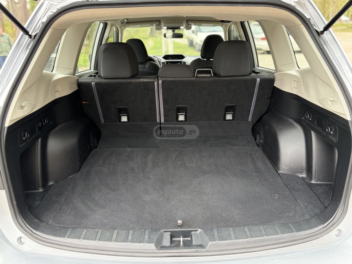 Subaru Forester - фото 12