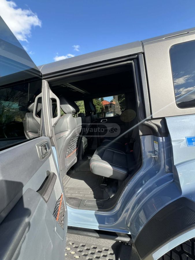 Ford Raptor 4dr 4x4 Automatic — миниатюра 12