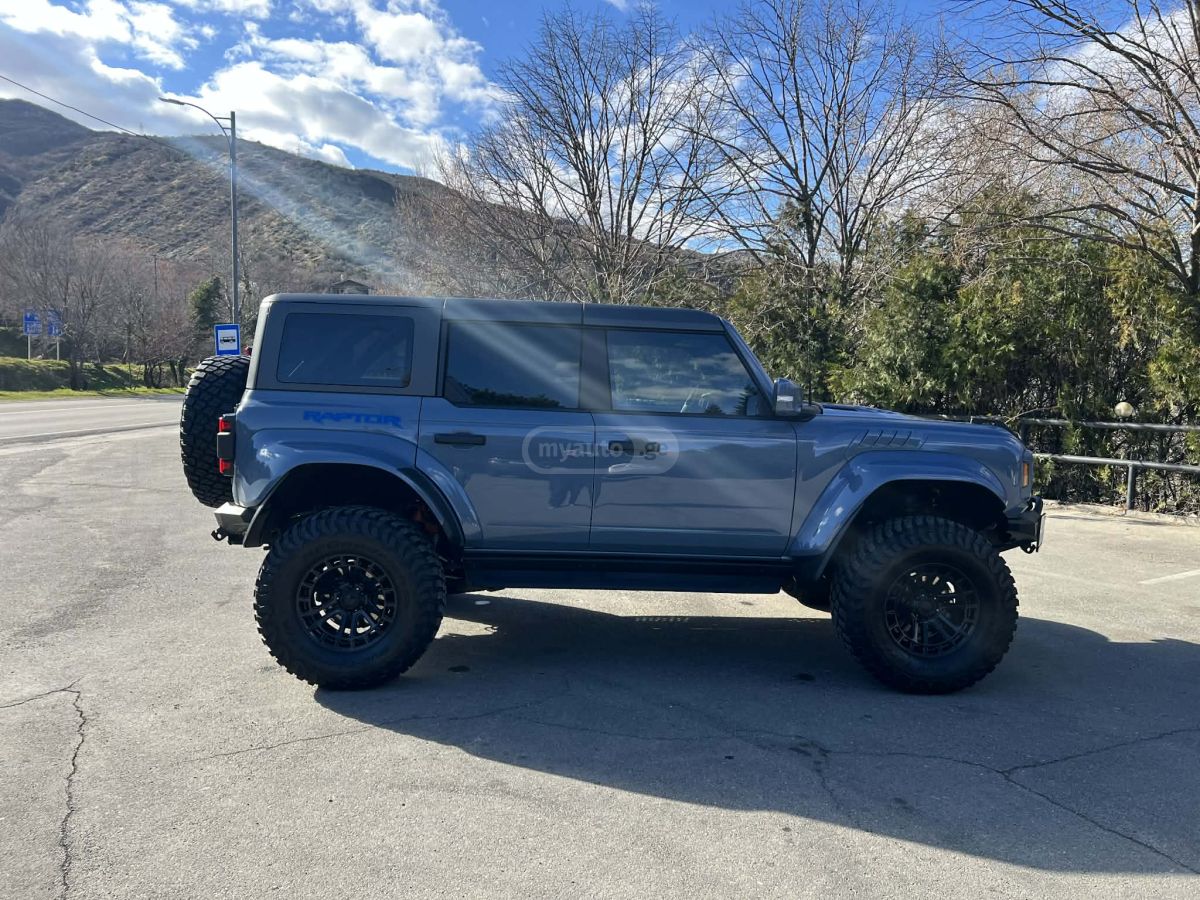 Ford Raptor 4dr 4x4 Automatic — миниатюра 8