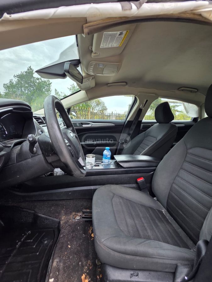 Ford Fusion - фото 10