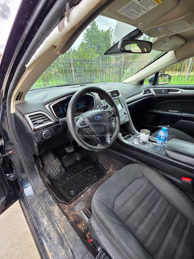 Ford Fusion - фото 7