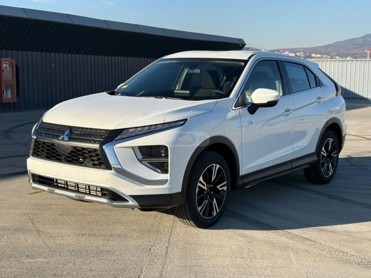 Mitsubishi Outlander Sport - фото 1