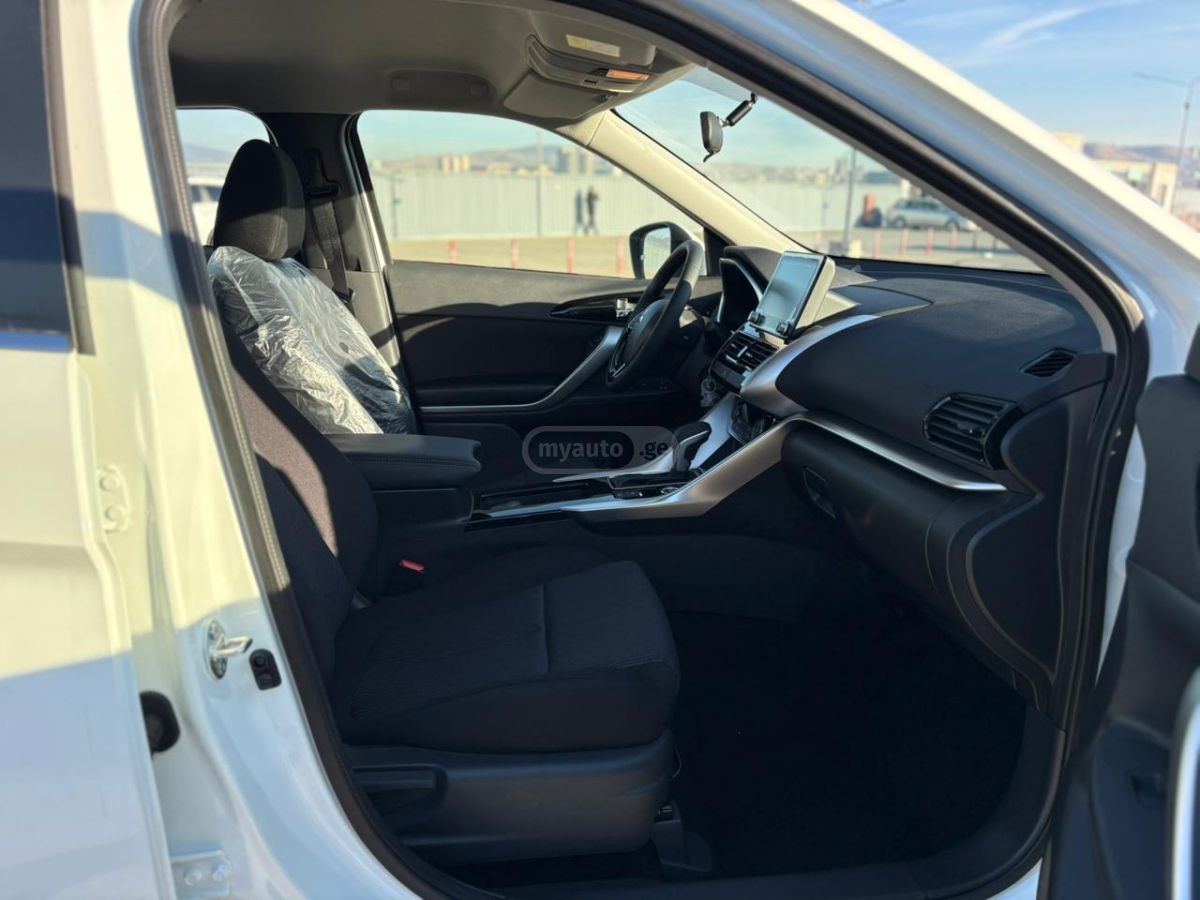 Mitsubishi Outlander Sport - фото 6