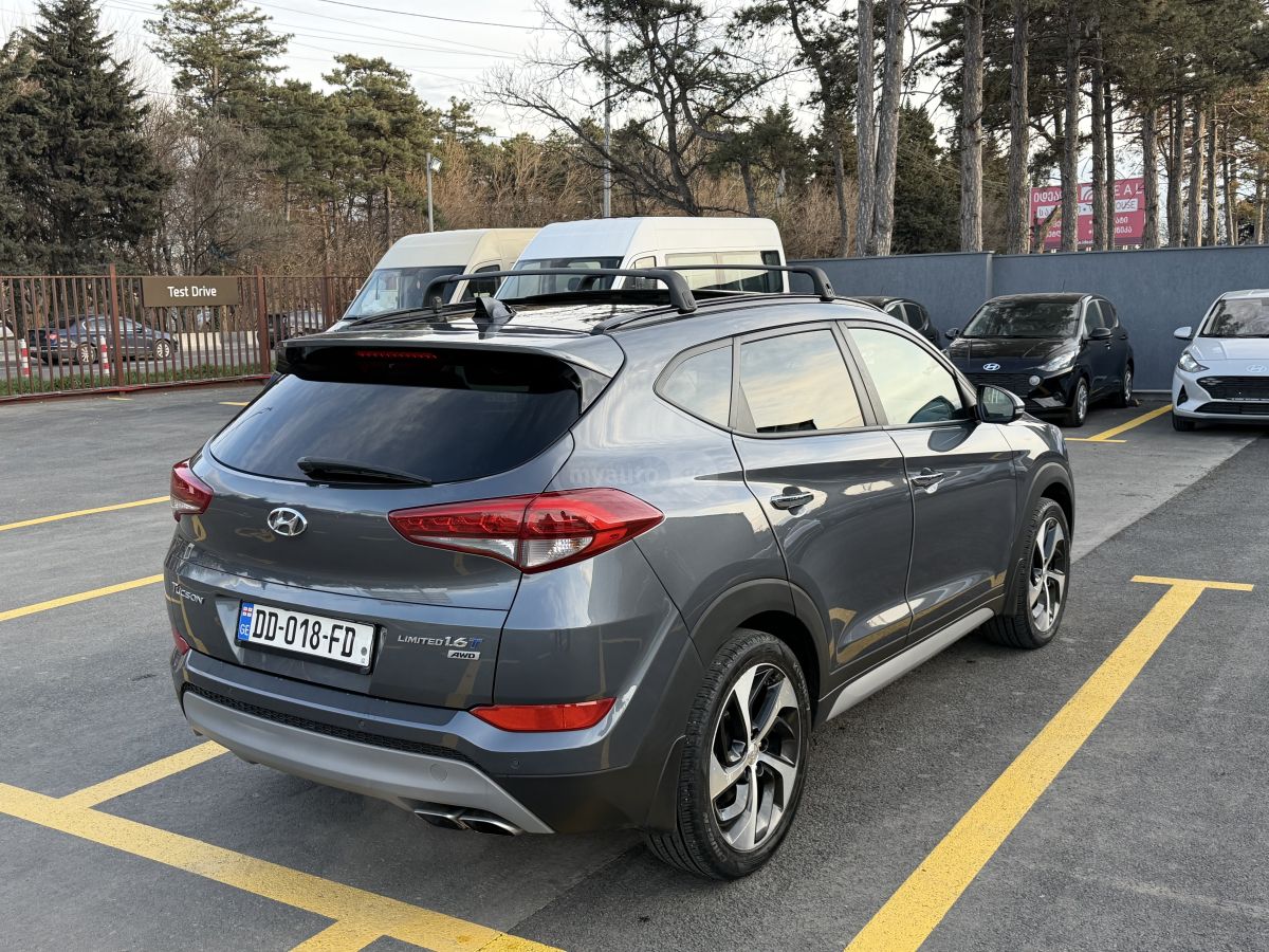 Hyundai Tucson - фото 3