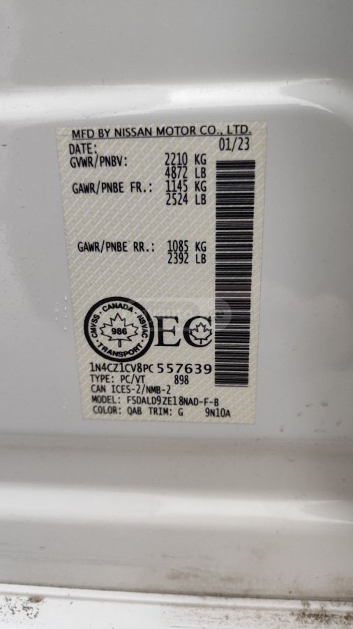 Nissan SV PLUS 4dr Hatchback Automati — миниатюра 9