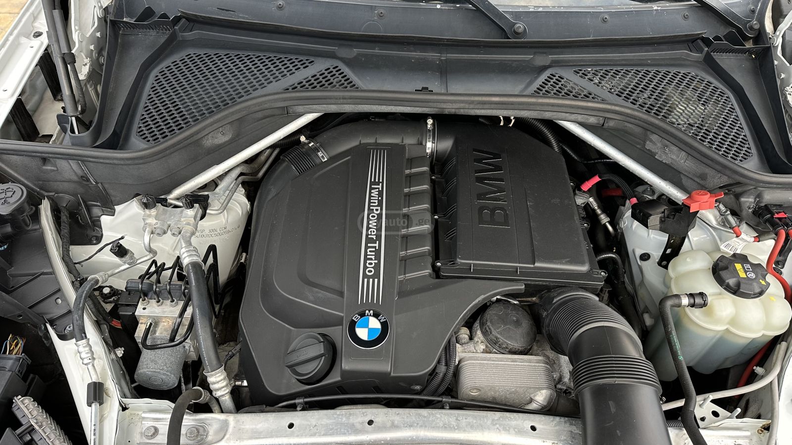 BMW X5 - фото 15
