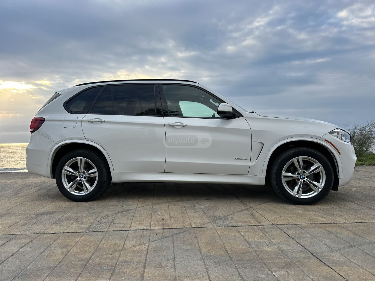 BMW X5 - фото 2