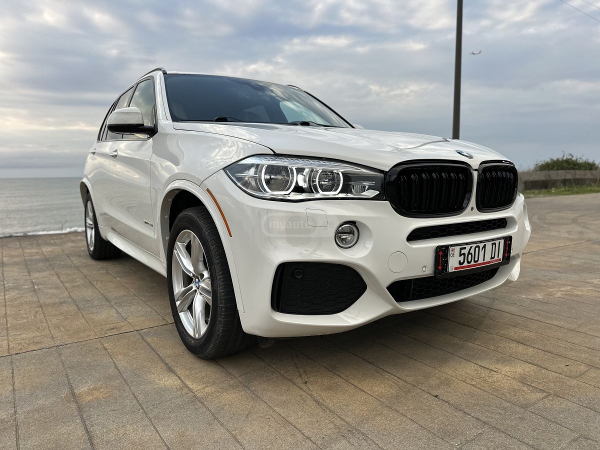 BMW X5 - фото 7
