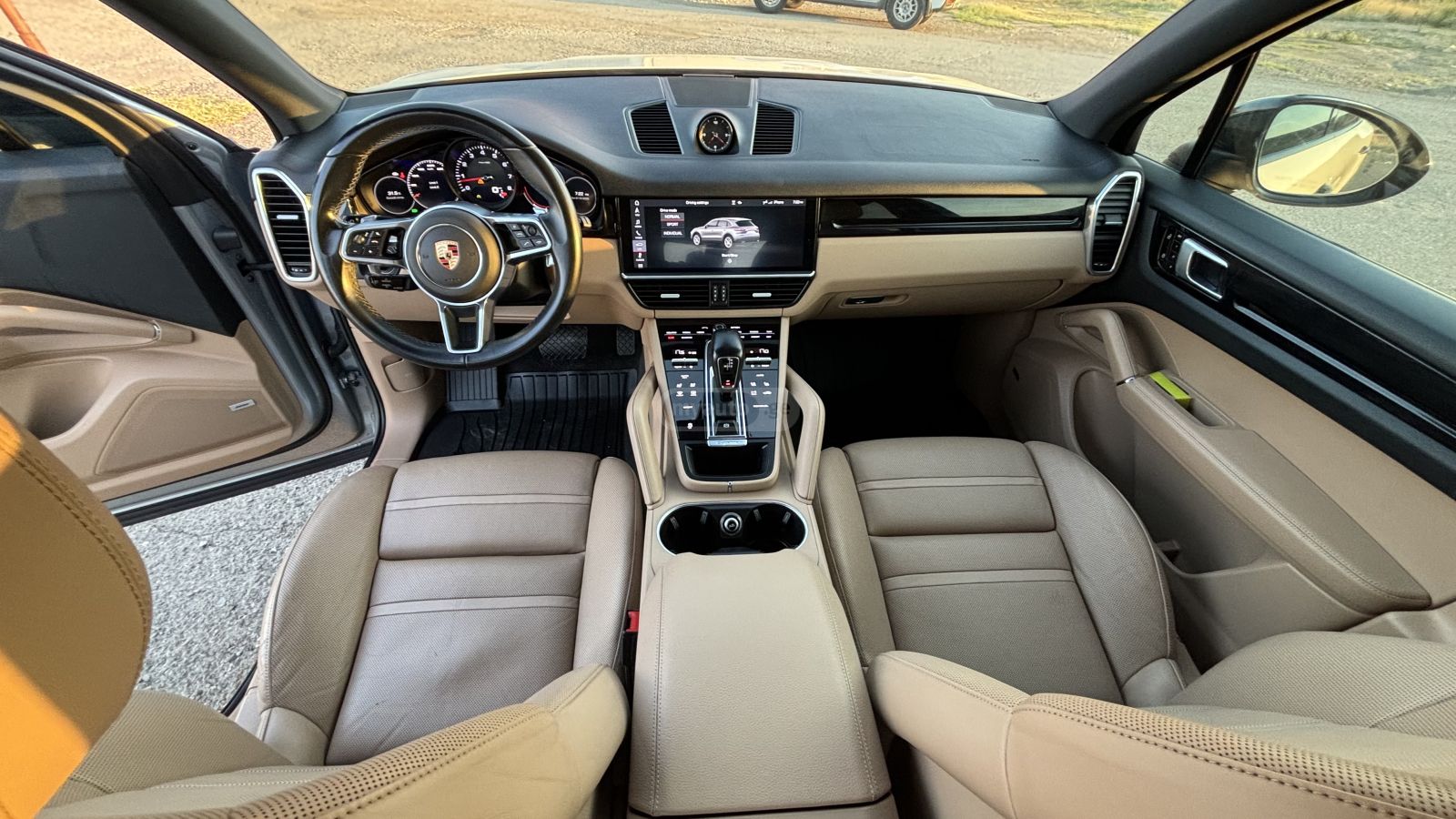 Porsche Cayenne - фото 10