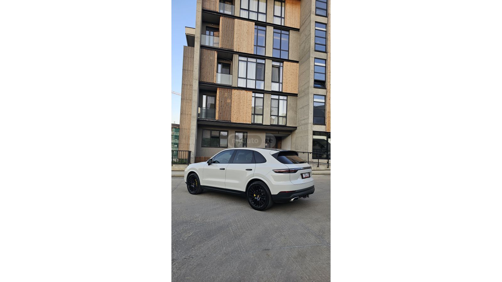 Porsche Cayenne - фото 5