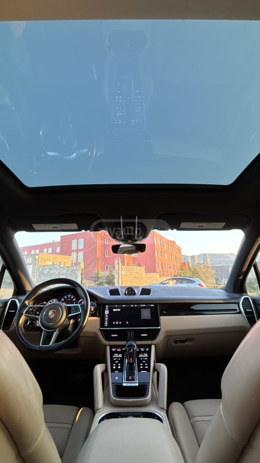 Porsche Cayenne - фото 8