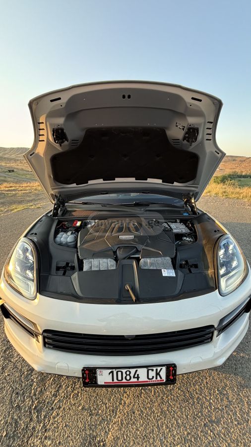 Porsche Cayenne - фото 9