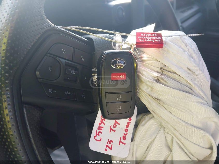 Toyota Tacoma 2025 — миниатюра 10