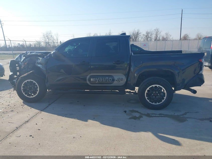 Toyota Tacoma 2025 — миниатюра 13