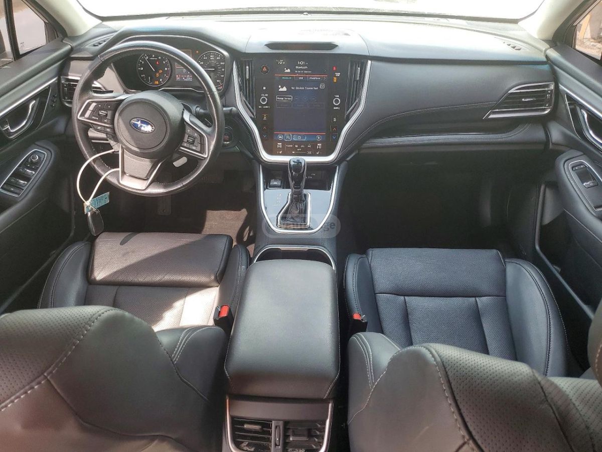 Subaru Limited XT 4dr All-Wheel Drive — миниатюра 8