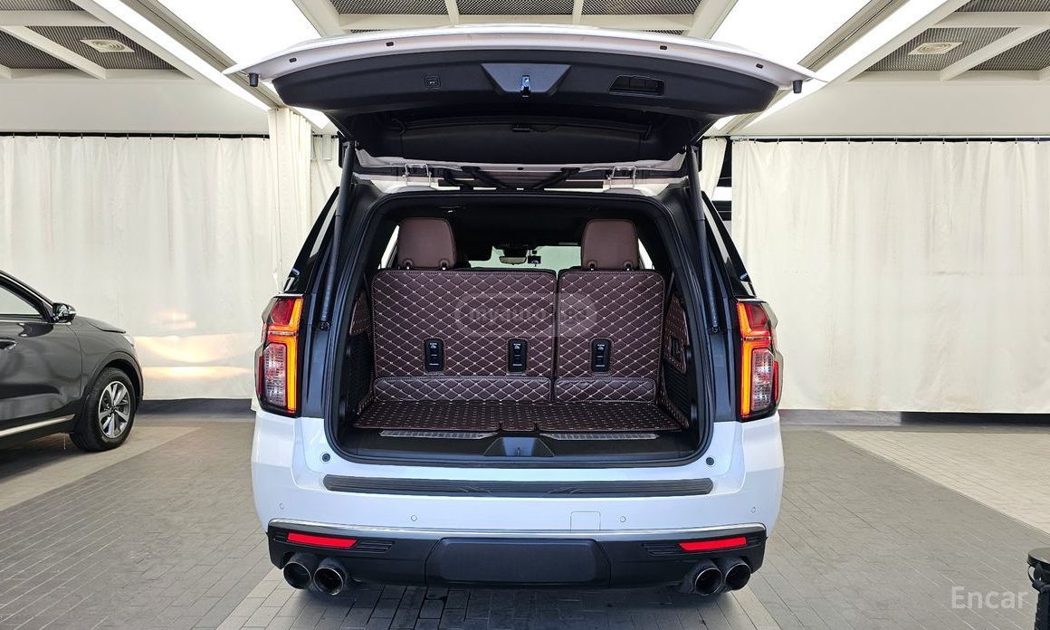 Chevrolet Tahoe 2023 — миниатюра 13