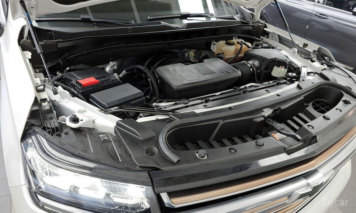 Chevrolet Tahoe 2023 — миниатюра 5