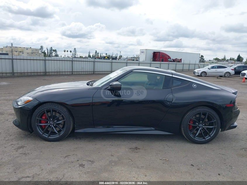 Nissan 370 Z 2023 — миниатюра 15