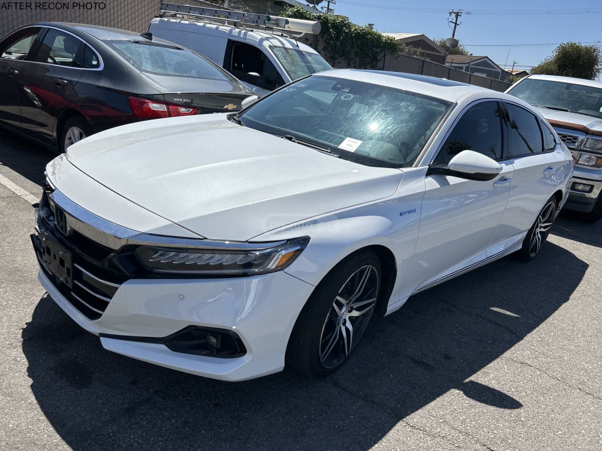 Honda Touring 2.0T 4dr Sedan Automat — миниатюра 2