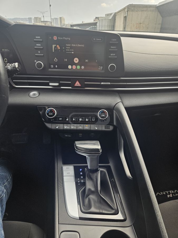 Hyundai Elantra - фото 11