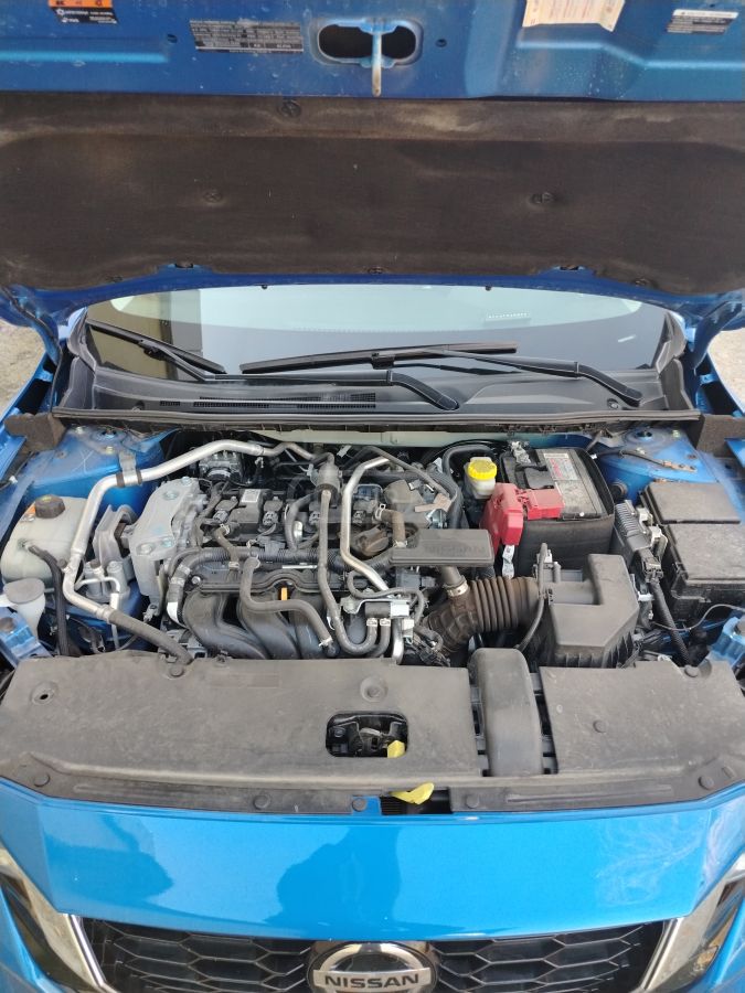 Nissan SV 4dr Sedan CVT — миниатюра 4