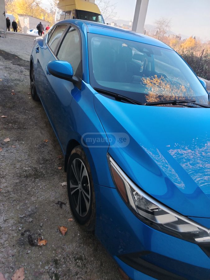 Nissan SV 4dr Sedan CVT — миниатюра 6