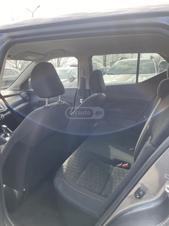 Nissan Kicks - фото 1