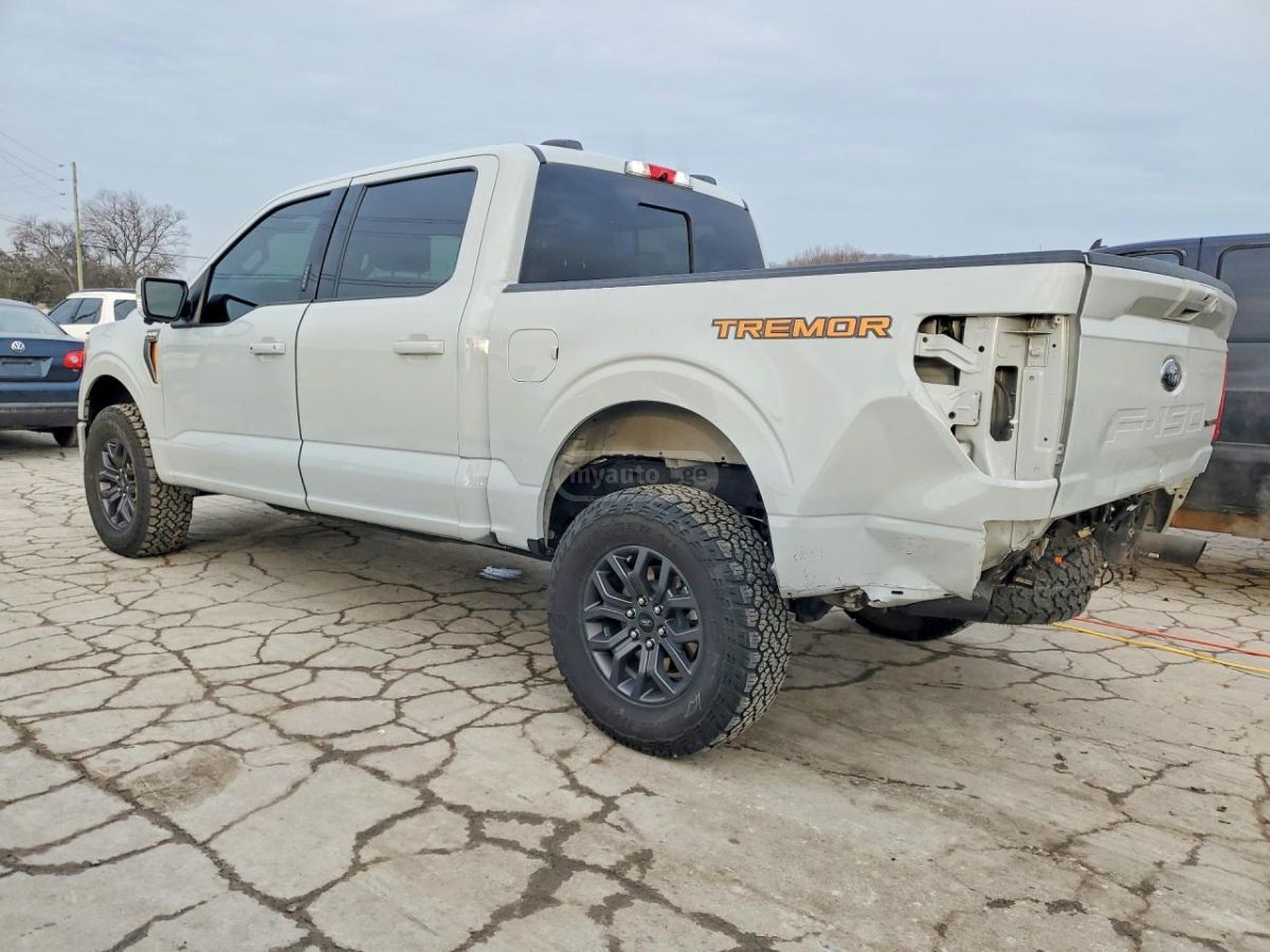 Ford F150 - фото 4