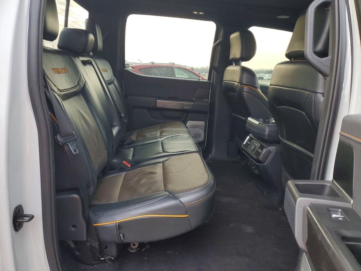 Ford F150 - фото 8