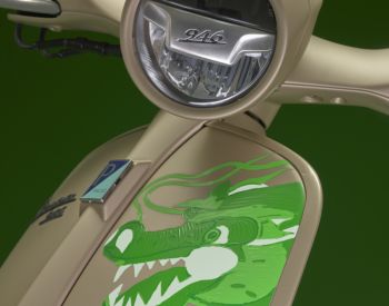 Vespa (VESPA 946)RED 
