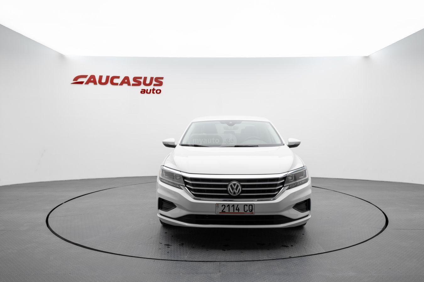 Volkswagen Passat - фото 2