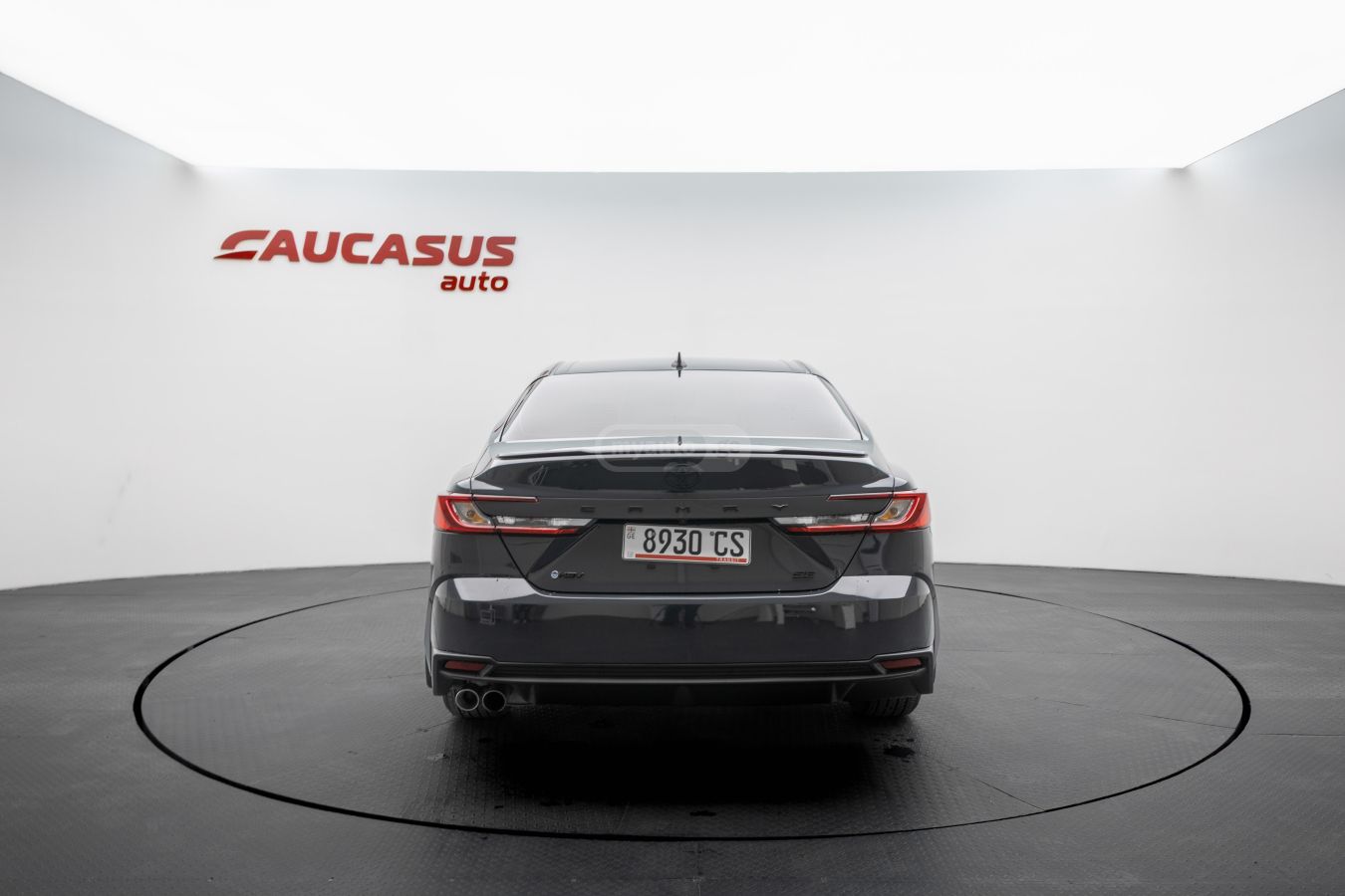 Toyota Camry - фото 5