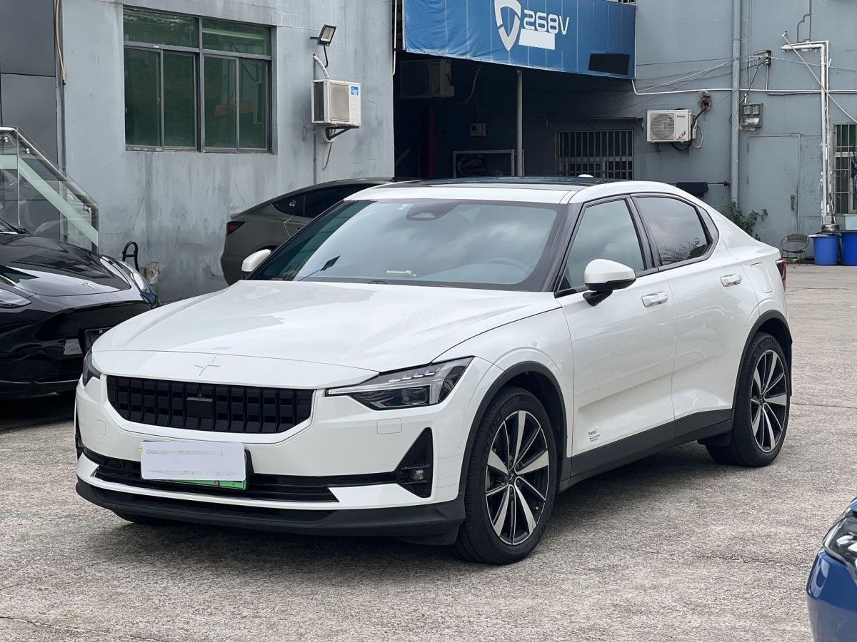 Polestar 2 - фото 1