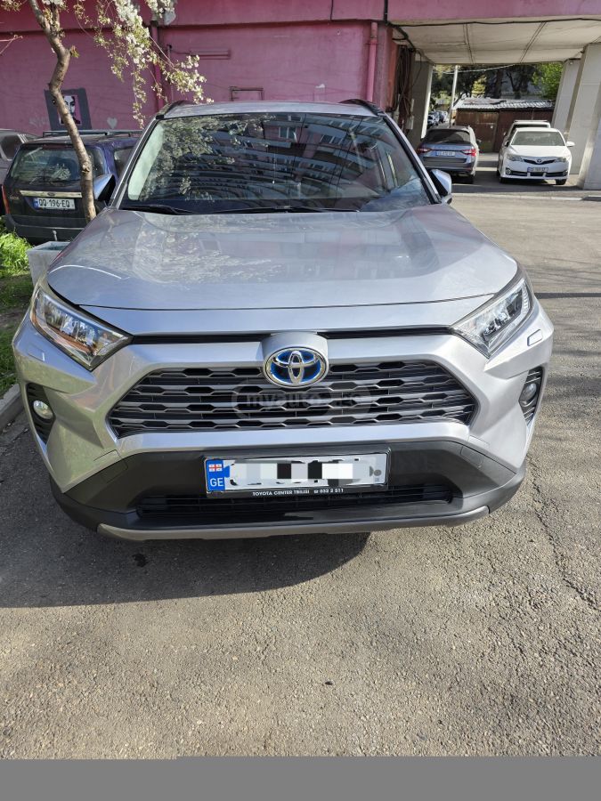 Toyota RAV 4 - фото 7