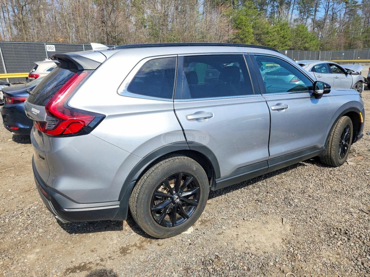 Honda CR-V - фото 3
