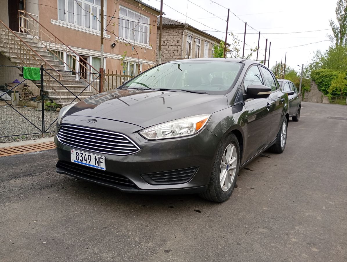 Ford Focus - фото 6