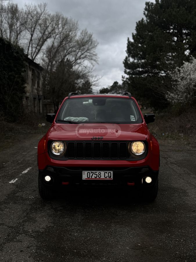 Jeep Renegade - фото 2