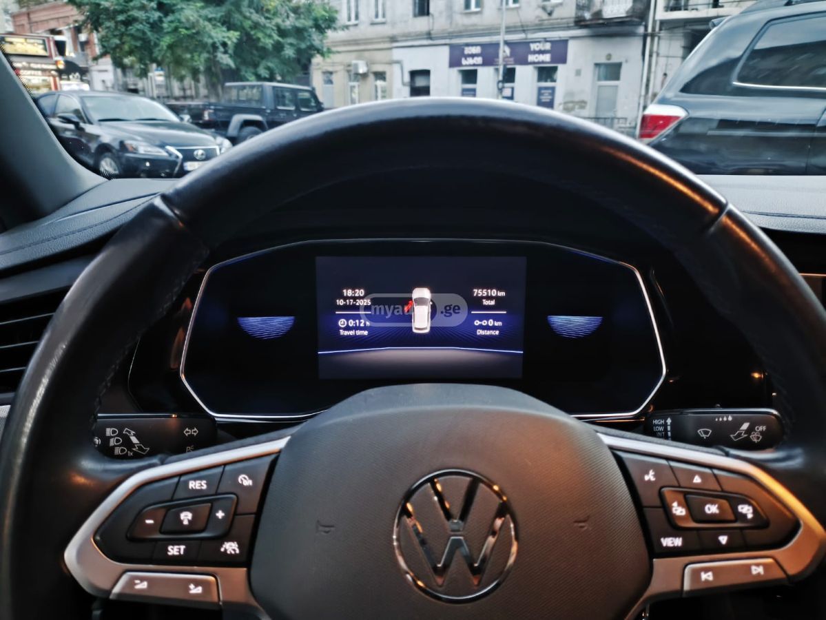 Volkswagen Jetta - фото 11