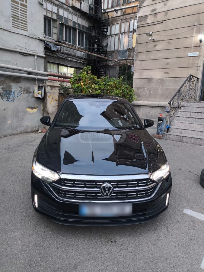 Volkswagen Jetta - фото 2