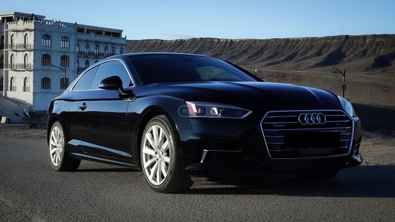 Audi A5 - фото 1