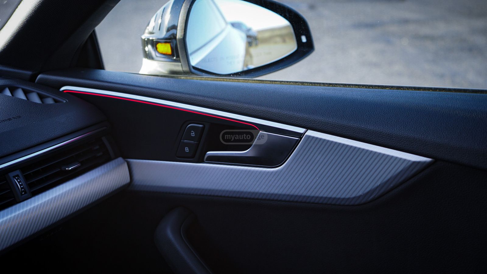 Audi A5 - фото 8