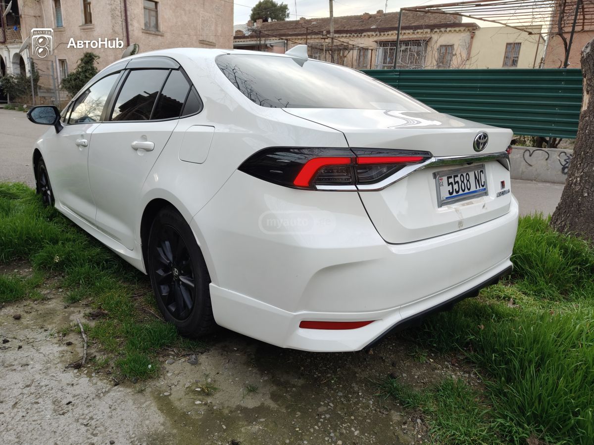 Toyota APEX XSE 4dr Sedan CVT — миниатюра 12