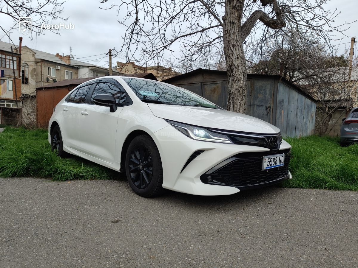 Toyota APEX XSE 4dr Sedan CVT — миниатюра 2