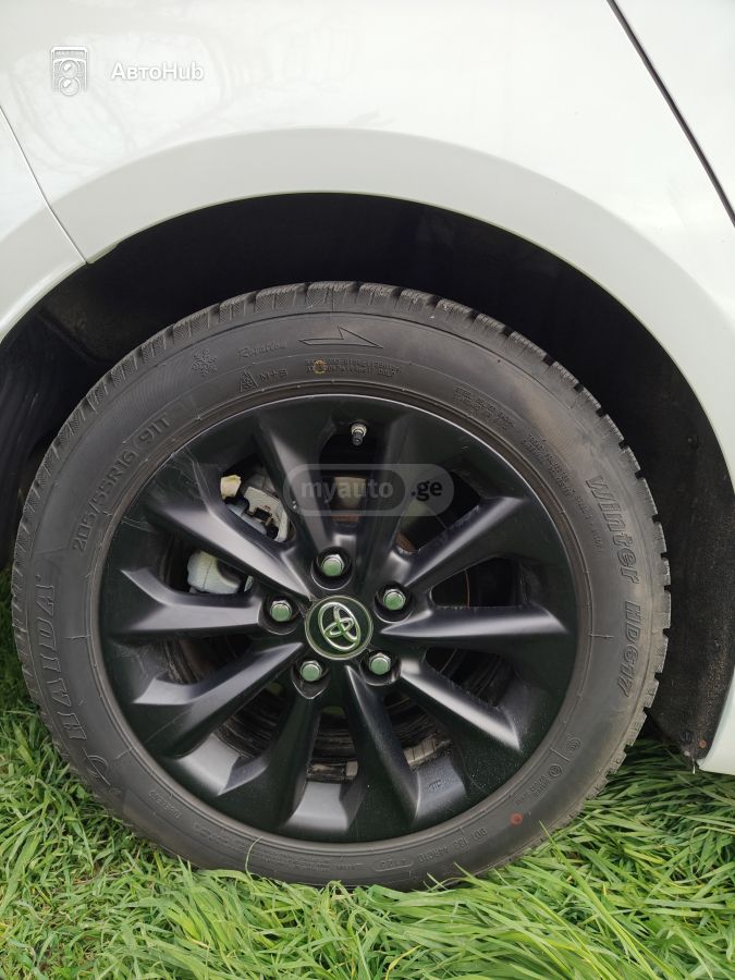 Toyota APEX XSE 4dr Sedan CVT — миниатюра 4