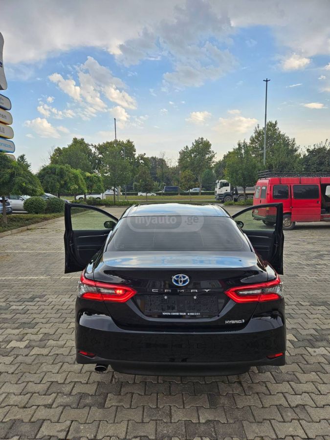 Toyota Camry - фото 11