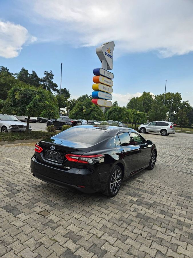 Toyota Camry - фото 12