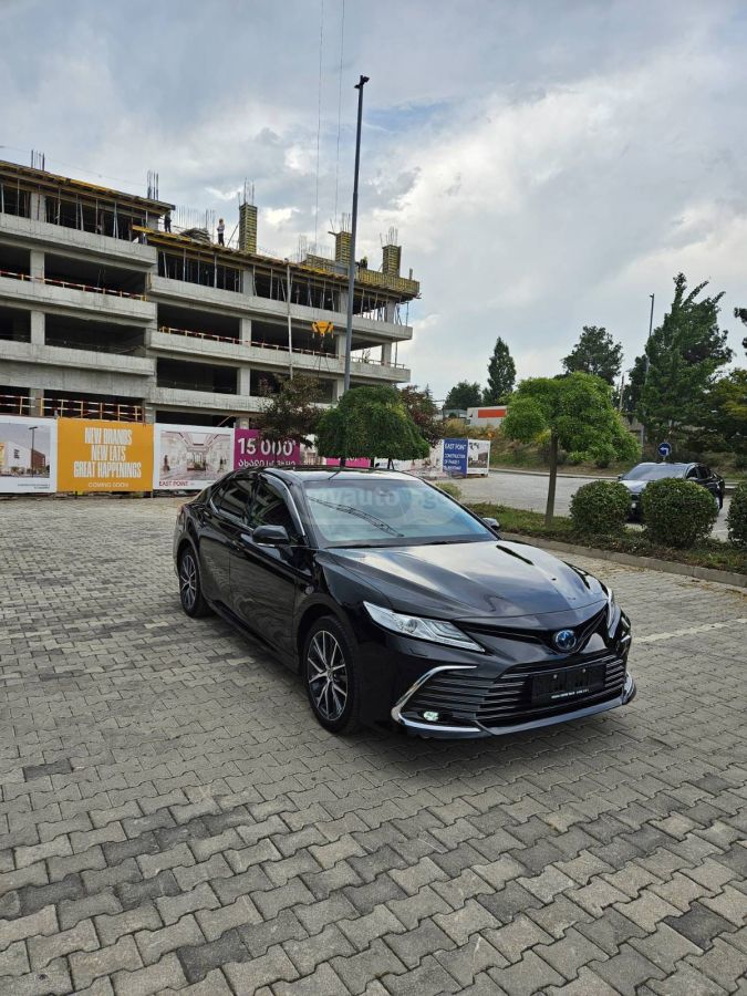 Toyota Camry - фото 6