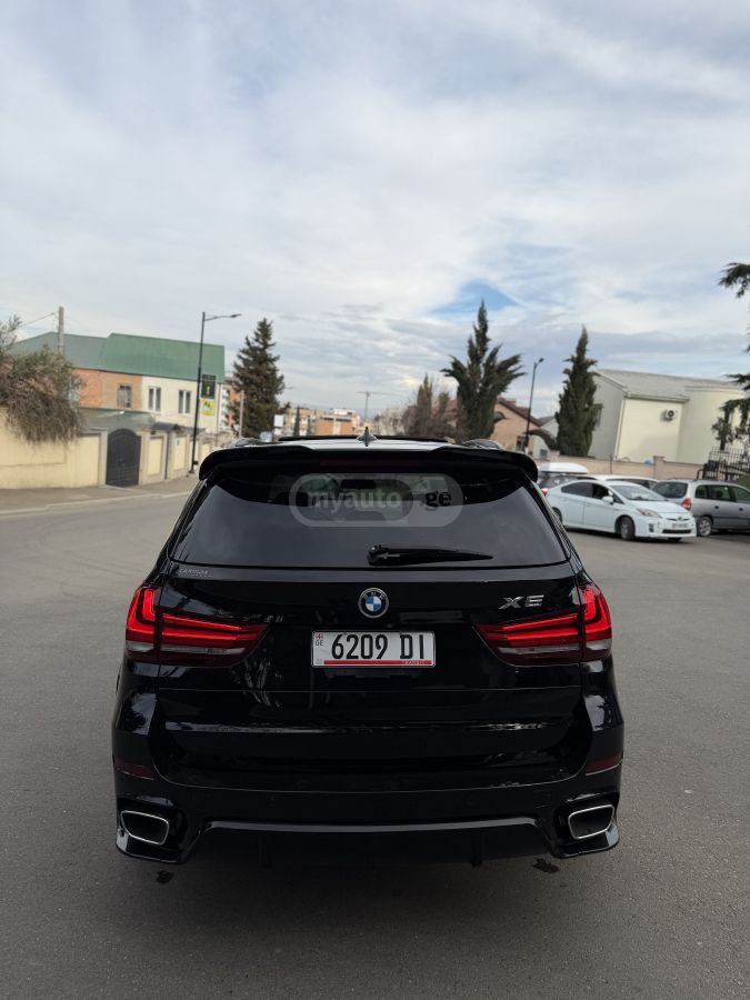 BMW X5 - фото 5