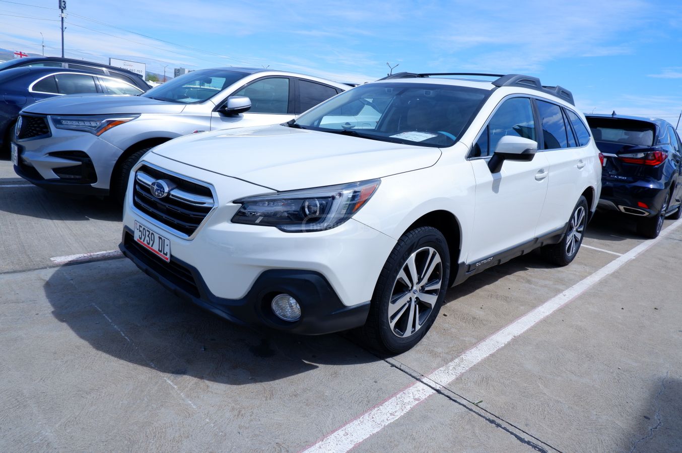 Subaru Outback - фото 1